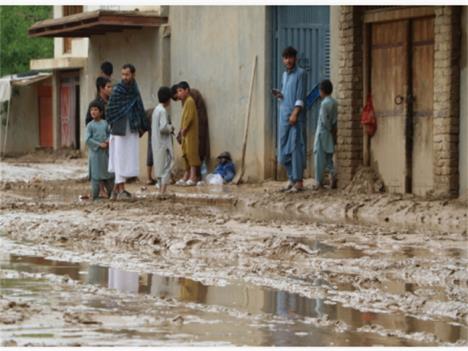 阿富汗华侨华人协会向洪灾区捐款捐物